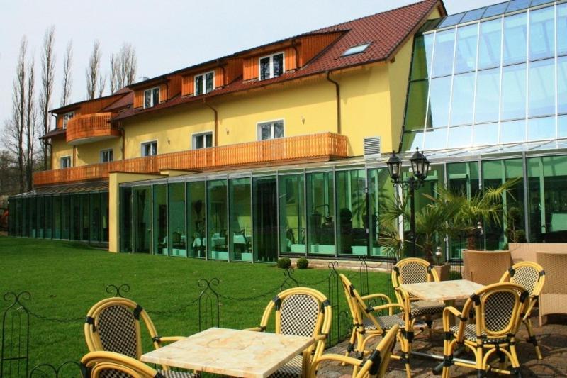 Bayerisches Landhaus 호텔 빌레펠트 외부 사진